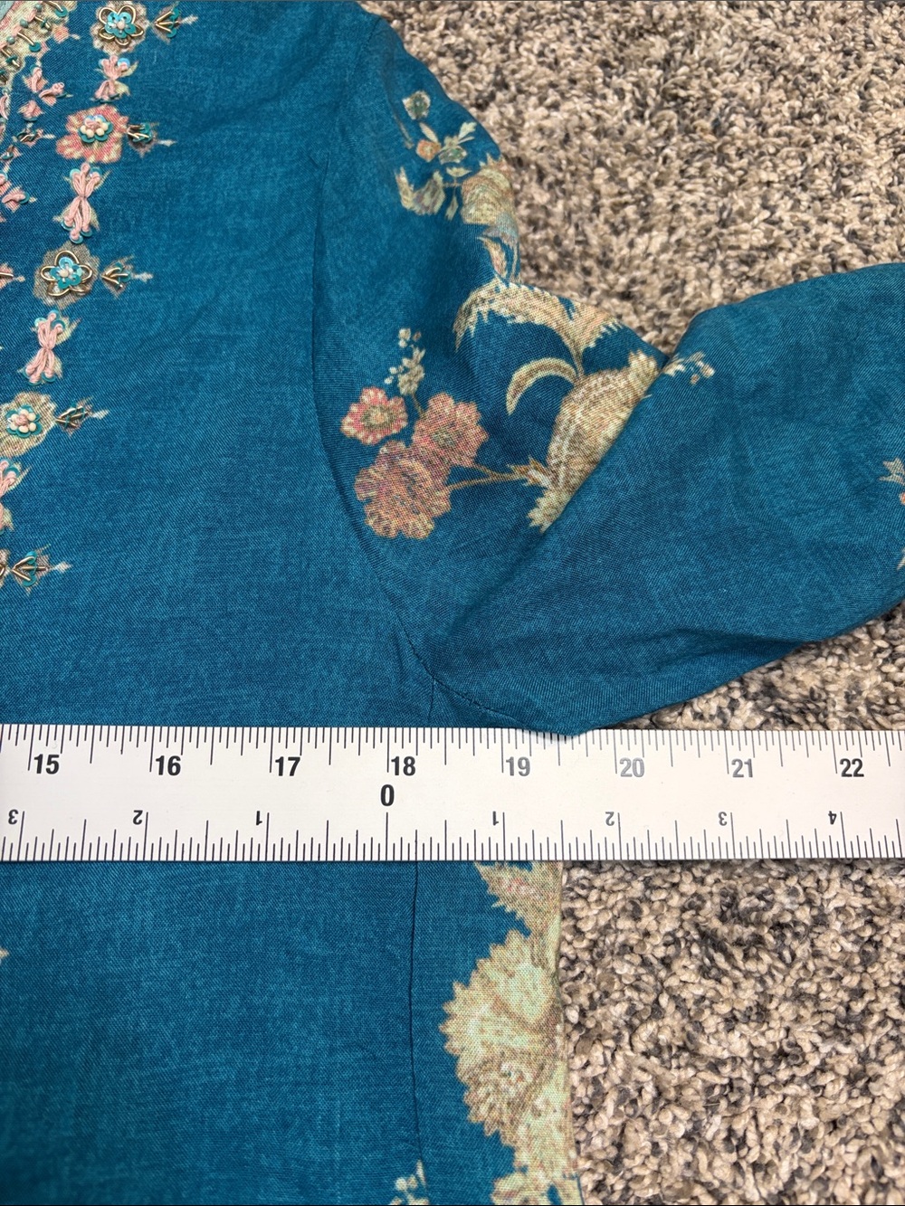 Soft Surroundings Blue Embroidered Boho Floral Tunic Top Women’s Size Small NWOT - Picture 7 of 8